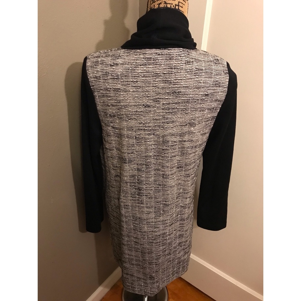 St. John Long Knit Topper - Picture 3 of 6